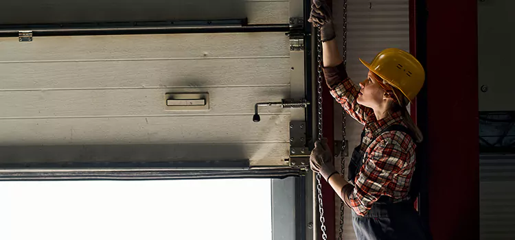 Addressing Common Garage Door Stoppage Issues in Port Arthur, TX