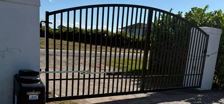 Driveway Fence Repair Port Arthur
